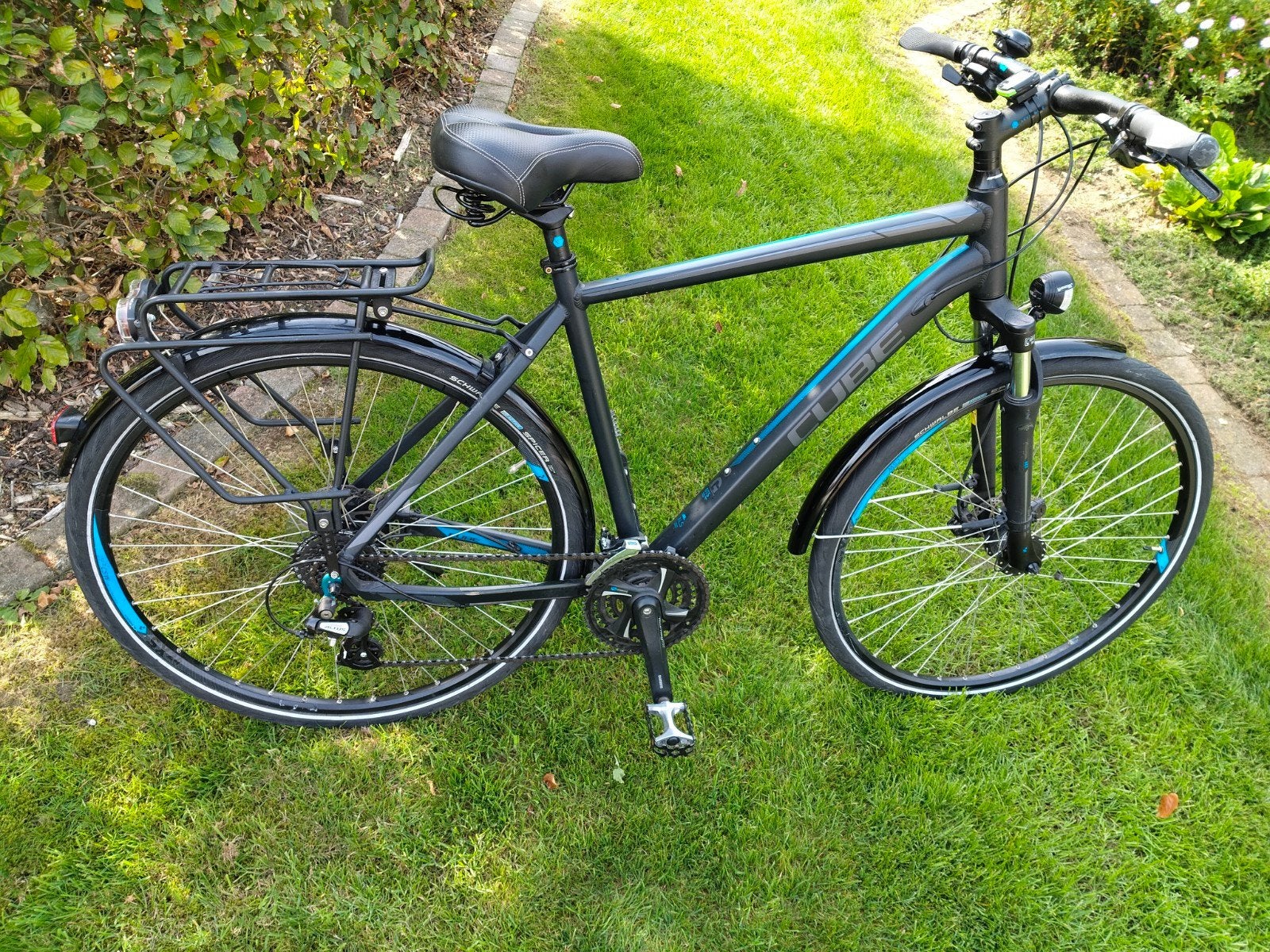 cube Touring pro in nieuwstaat lees beschrijving, Fietsen en Brommers, Ophalen, Versnellingen