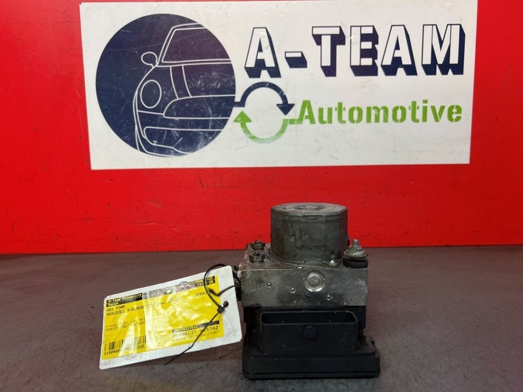 BLOC ABS (FREINS ANTI-BLOCAGE) Suzuki Wagon-R+ (RB), Robert Bosch AG, Utilisé, Robert-Bosch-Allee 1
74232  Abstatt, DE, Suzuki