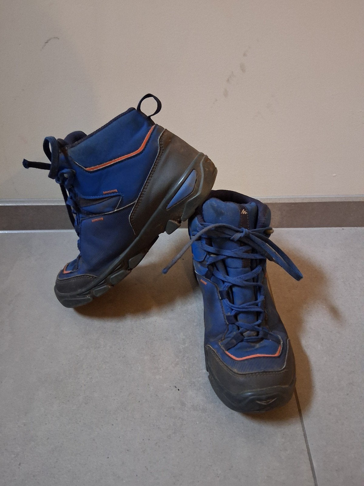 Bottines hautes de randonnée waterproof P35, Enfants & Bébés, Enlèvement
