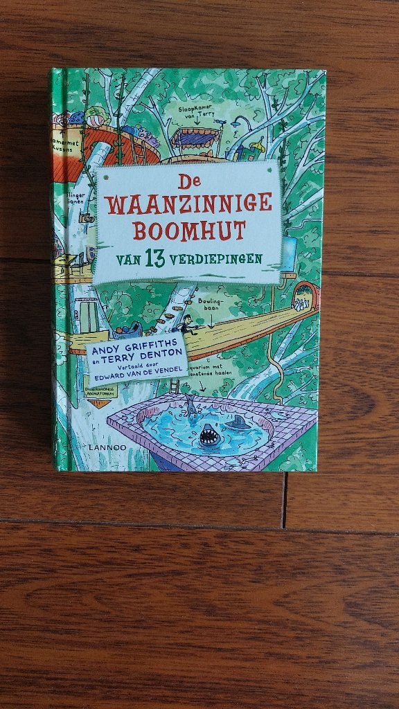 De waanzinnige boomhut van 13 verdiepingen, Ophalen of Verzenden, Zo goed als nieuw, Andy Griffiths; Terry Denton, Fictie algemeen