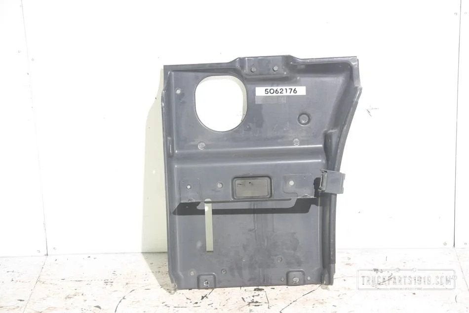 Scania R Body & Chassis Parts Instapframe Li. Scania, Auto-onderdelen, Vrachtwagen-onderdelen, Scania, Carrosserie en Plaatwerk