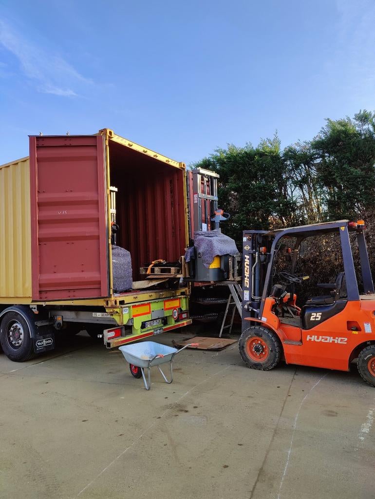 Heftruck 2500 kg diesel met nog 2 jaar garantie heft 100- ni, Zakelijke goederen, Ophalen of Verzenden