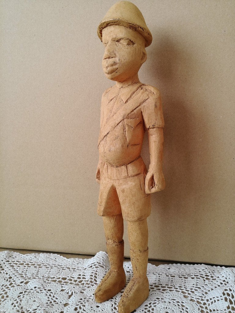 Statue Africaine art du côlon statue du côlon 34cm Nigeria ?, Antiquités & Art, Sculpture, Afrique, Enlèvement ou Envoi, Beige