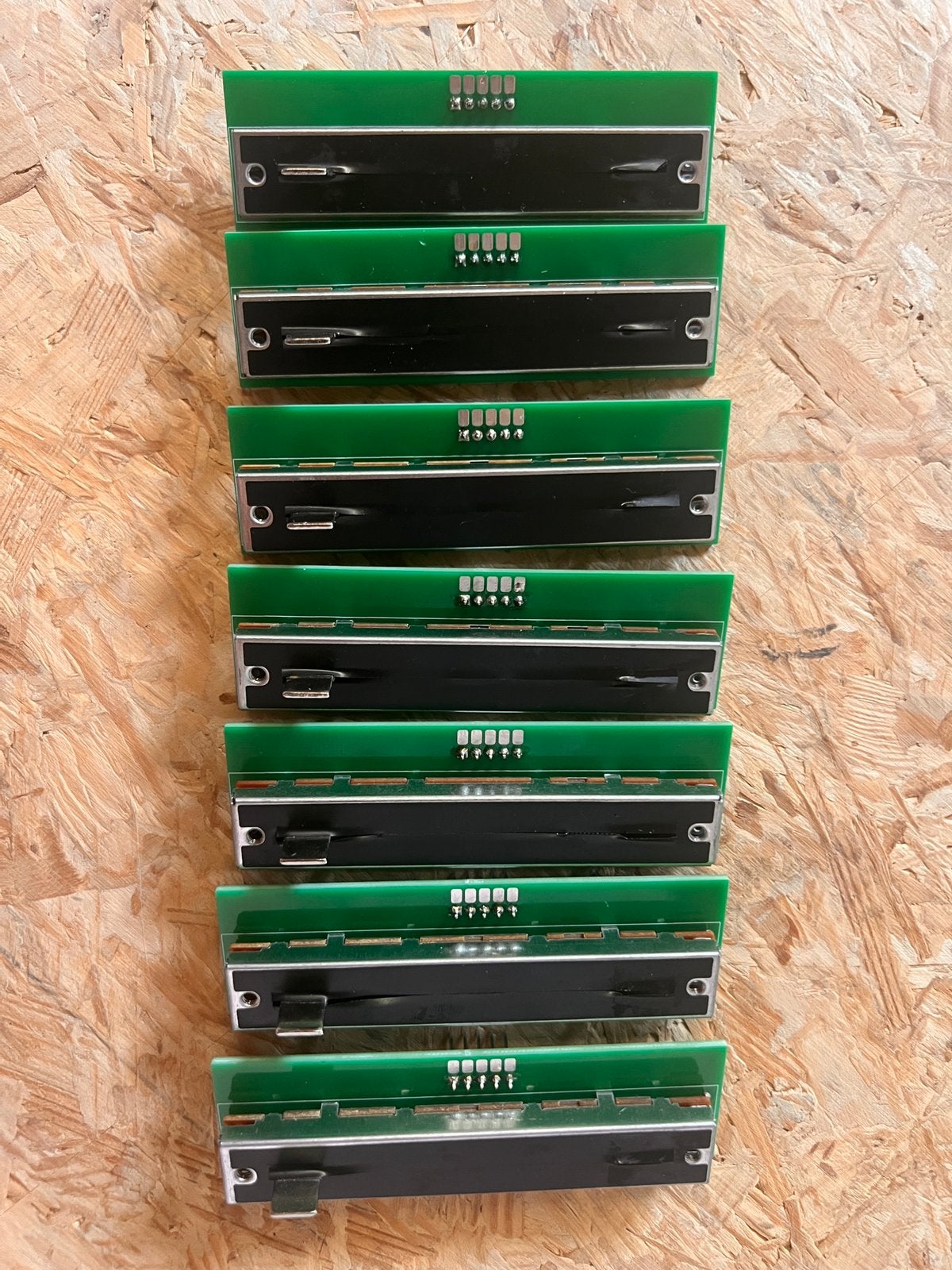 7 nieuwe faders voor rodec mx18, mx180,…, Muziek en Instrumenten, Ophalen of Verzenden, Nieuw, Minder dan 5 kanalen, Microfooningang
