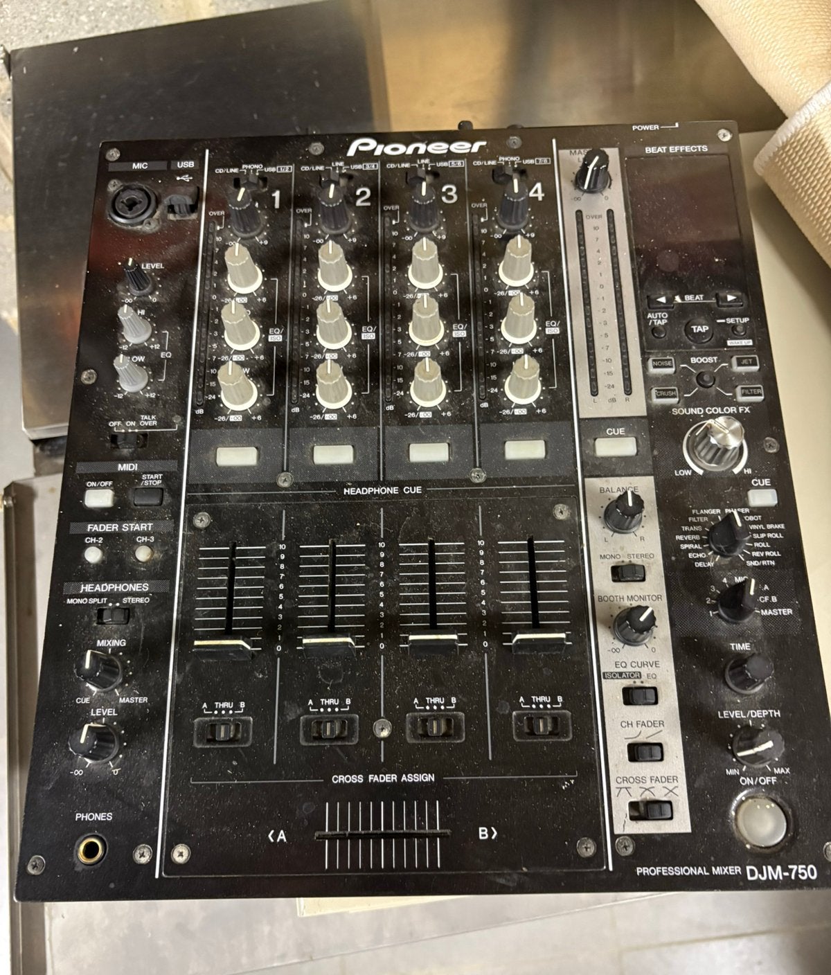 Pioneer DJM-750 – Professionele 4-kanaals DJ Mixer, Ophalen, Zo goed als nieuw, Dj-set, Pioneer