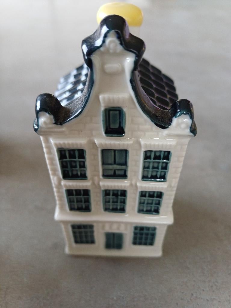 Delfts Blauw miniatuur KLM huisje nummer 80 - Amsterdam., Verzamelen, Ophalen of Verzenden, Nieuw