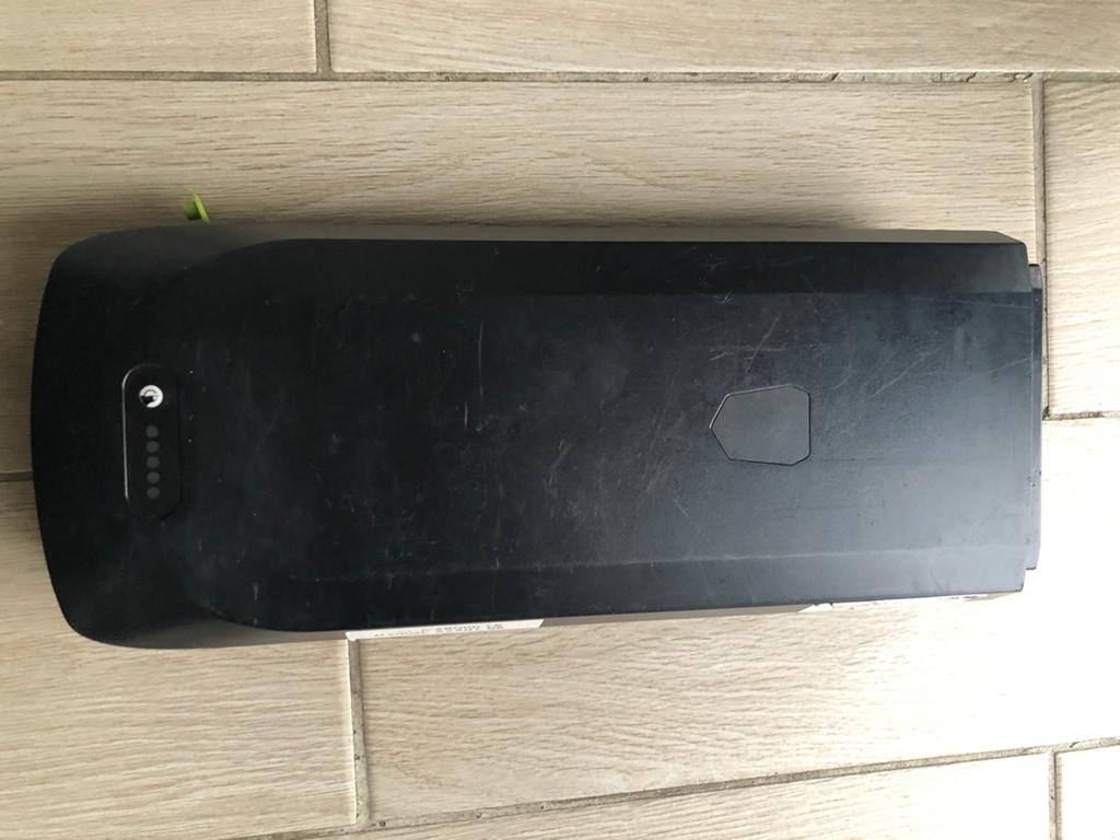 Minerva batterij en Oplader, Ophalen, Zo goed als nieuw