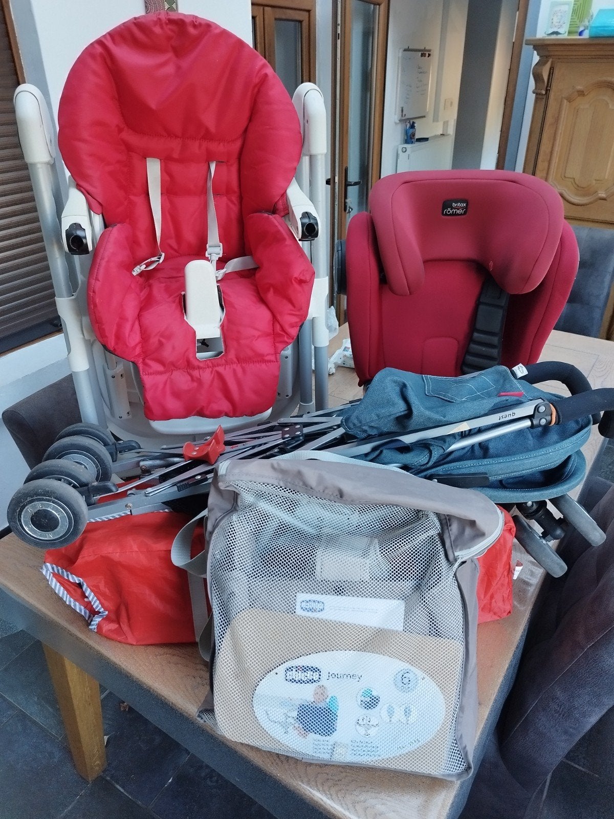 Matériel divers pour bébé ou jeune enfant, cinq pièces..., Enfants & Bébés, Enlèvement