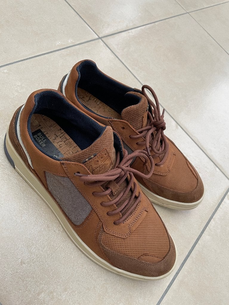 Bullboxer schoenen bruin maat 45 zo goed als nieuw, Kleding | Heren, Schoenen, Ophalen of Verzenden, Zo goed als nieuw, Bruin