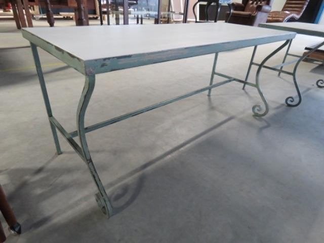 NIEUWE UNIEKE smeedijzeren BANKJES SIDETABLE Tommy Hilfiger, Antiek en Kunst, Ophalen