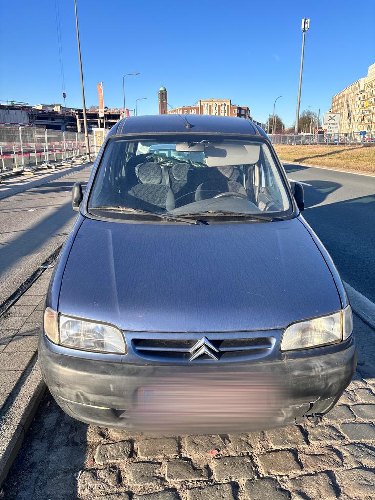 Citroën Berlingo 1.4 benzine start en rijdt – zonder keuring, Auto's, Saab, Bedrijf, Benzine, Te koop