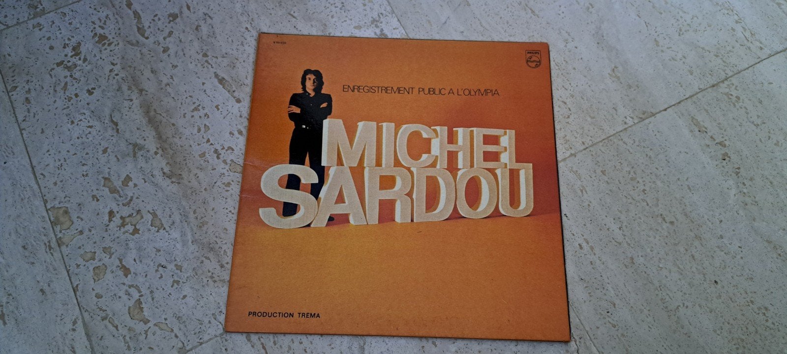 33 tours Michels Sardou, Enlèvement