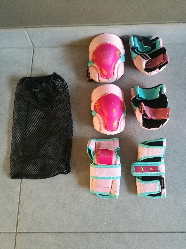 Kit de protection pour patins à roulettes (Powerslide, XXS), Enfants & Bébés, Enlèvement ou Envoi, Utilisé, Enfants