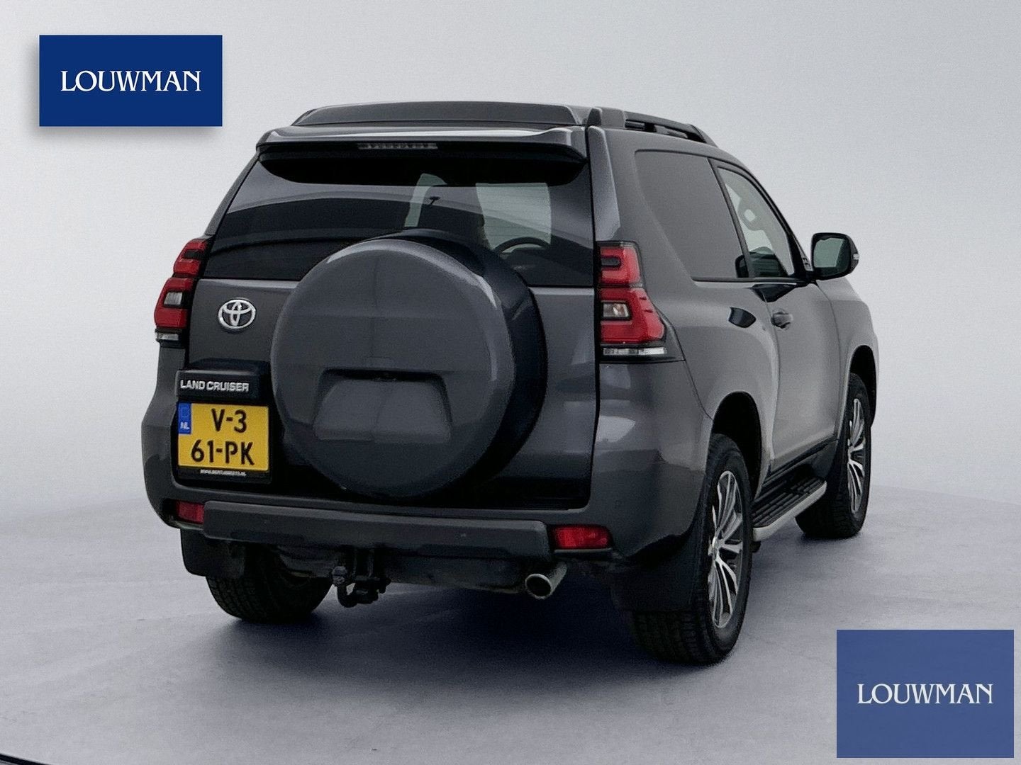 Toyota Land Cruiser 2.8 D-4D-F Professional High Roof Blind, Auto's, Toyota, Automaat, Beige, 190 g/km, Bedrijf