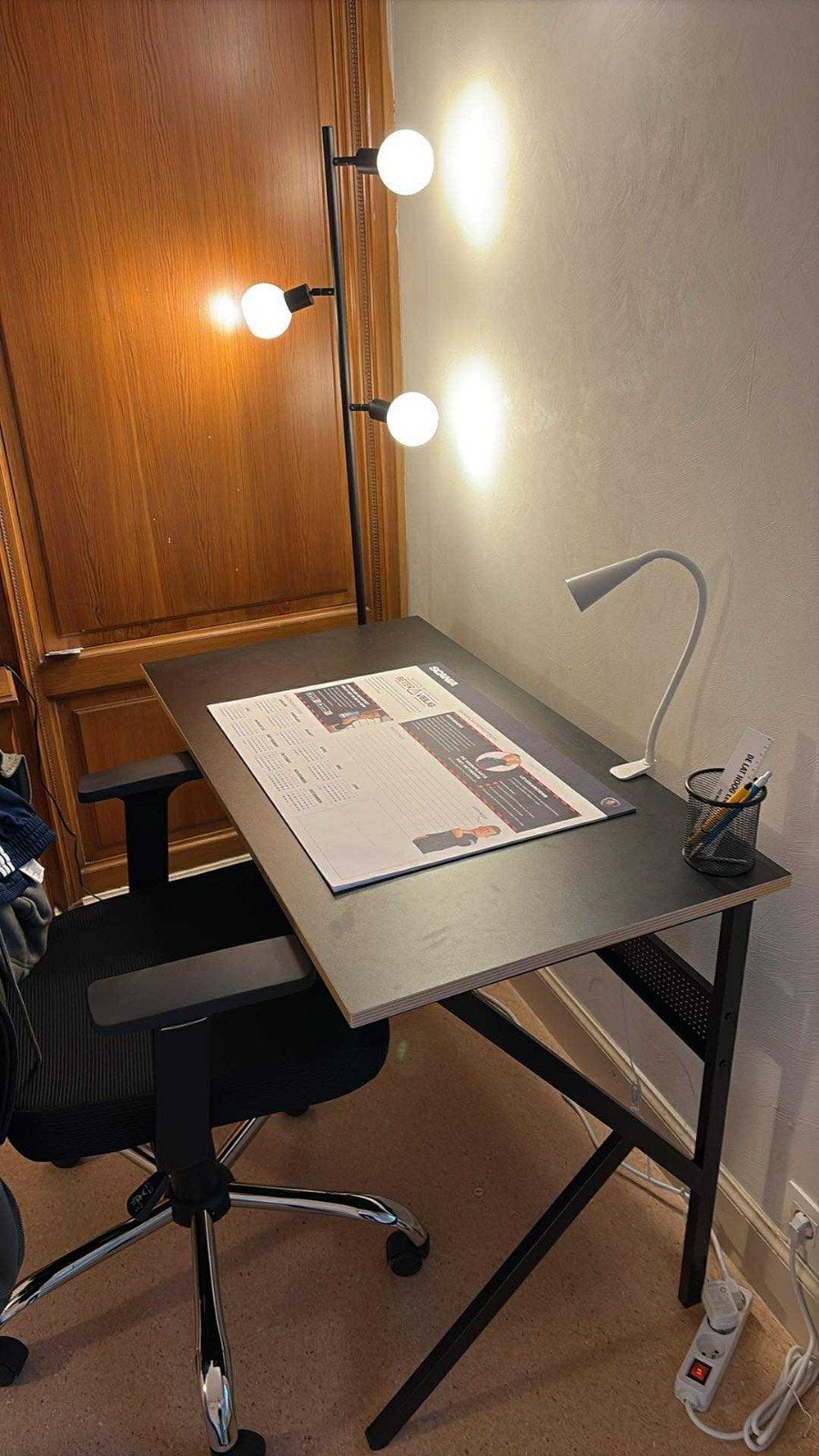 Ikea Bureau (stevig), Ophalen, IKEA