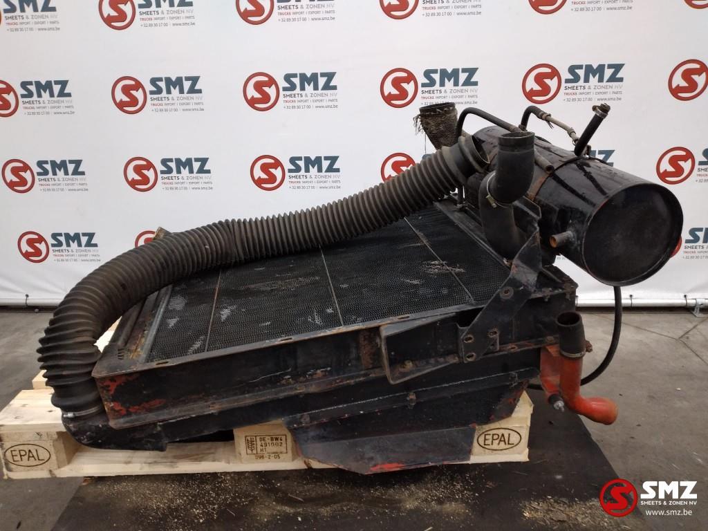 Occ radiator + expansievat Renault 87cm hoog x 70, Auto-onderdelen, Gebruikt, Renault, Motor en Accessoires