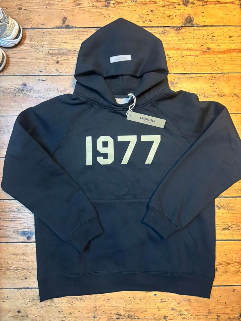 Essentials 1977 hoodie, Enlèvement ou Envoi, Comme neuf, Taille 48/50 (M)