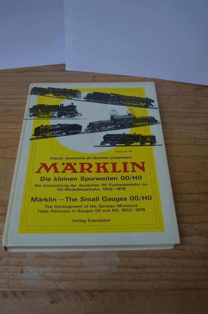 Märklin : Verzamelhandboek schaal HO tot 1978, Gelijkstroom of Wisselstroom, Zo goed als nieuw, Analoog, Märklin