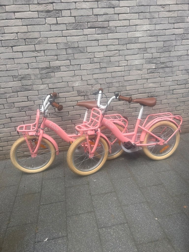 2 meisjes fietsen Sjoef + 2 duwstangen. Ook apart te koop., Frein sur jante, Enlèvement, Utilisé, Frein à main