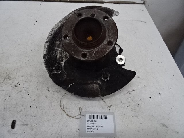 MOYEU DE ROUE AVANT GAUCHE BMW 1 serie (E81), Utilisé, BMW, Petuelring 130
80809  München, DE, Bayerische Motoren Werke AG