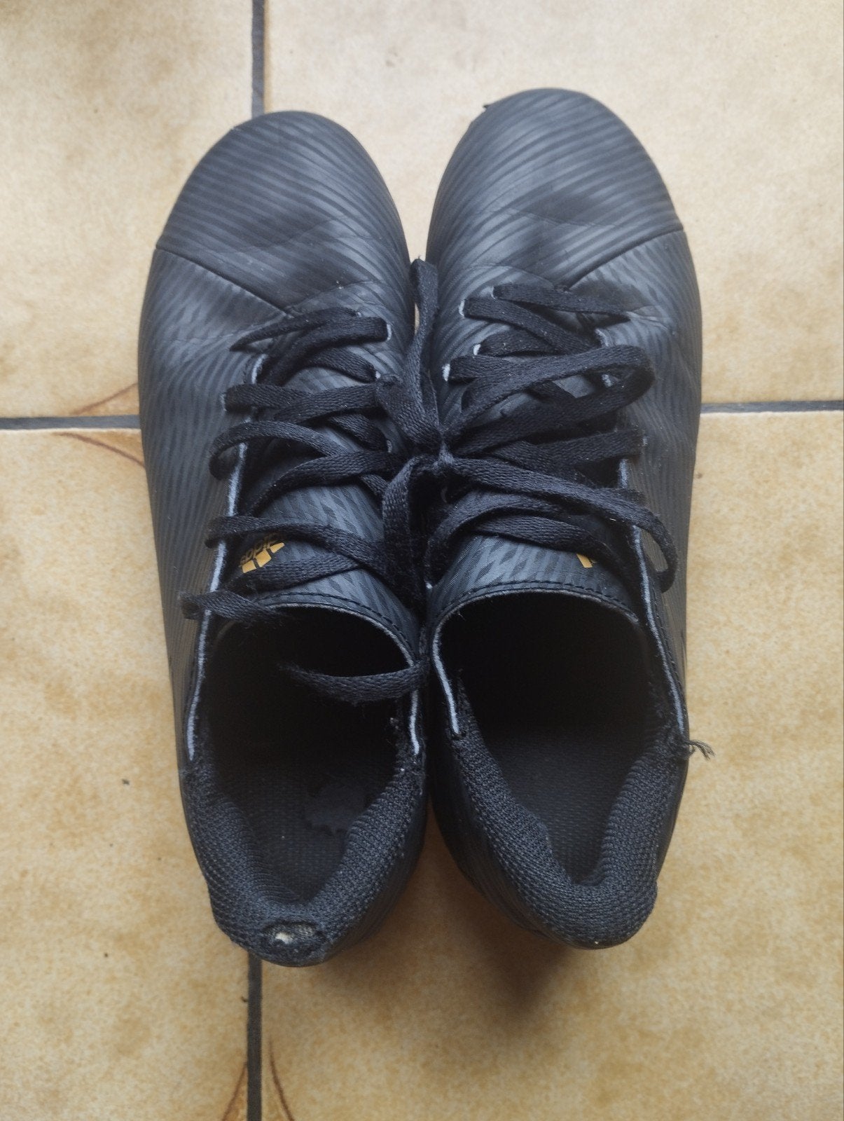 Voetbalschoenen Adidas maat 36, Sports & Fitness, Danse, Enlèvement ou Envoi