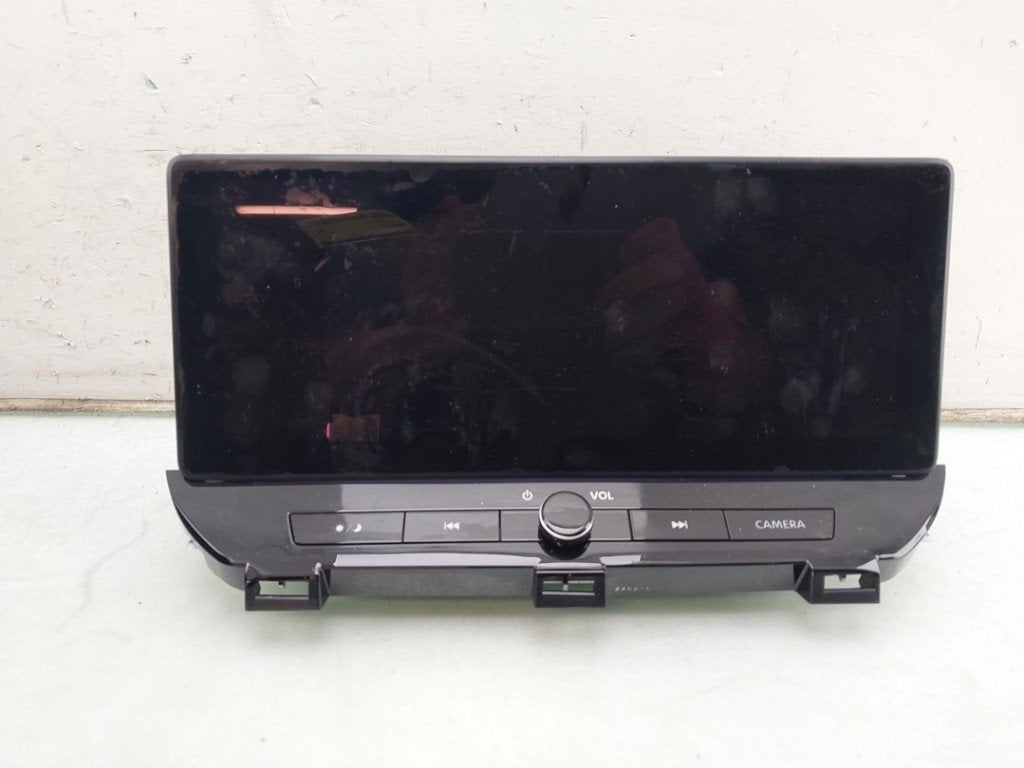 MULTI MEDIA COMPUTER Nissan Juke (F16) (01-2019/-), Gebruikt, Germany@nissan-services.eu, Kronenweg 38
50389  Wesseling, DE, Nissan