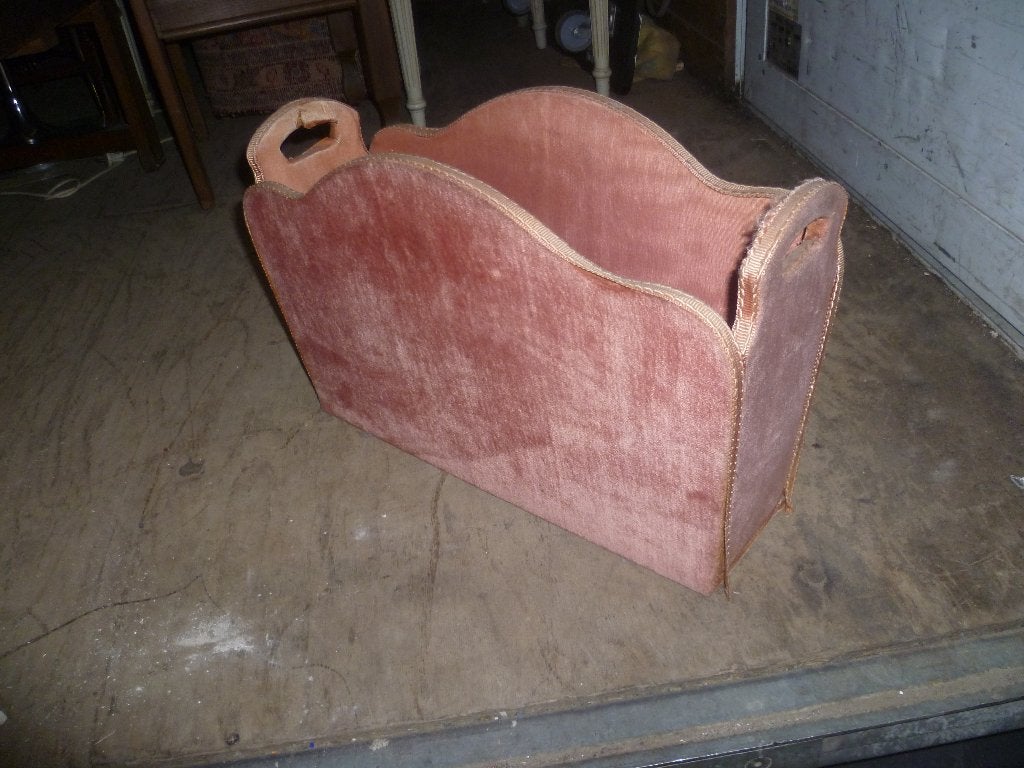 VINTAGE KRANTEN HOUDER, Enlèvement