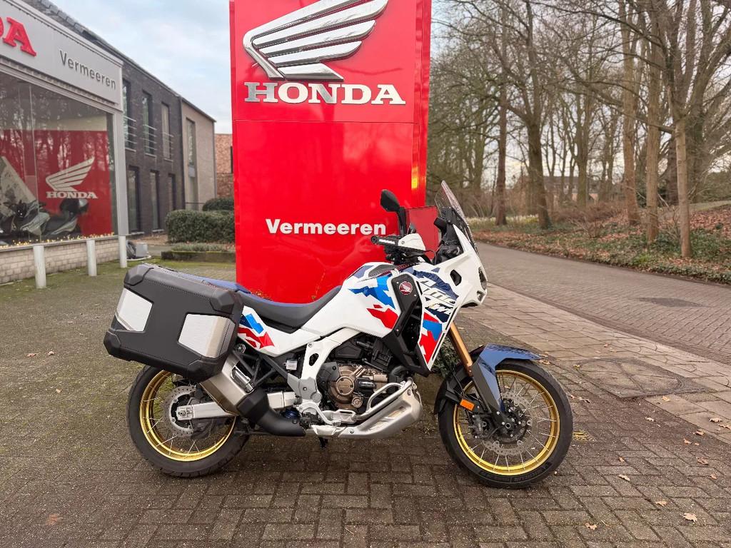 Honda CRF1100 Adventure Sports DCT (bj 2024), Motoren, Motoren | Honda, Bedrijf, Overig, 1100 cc