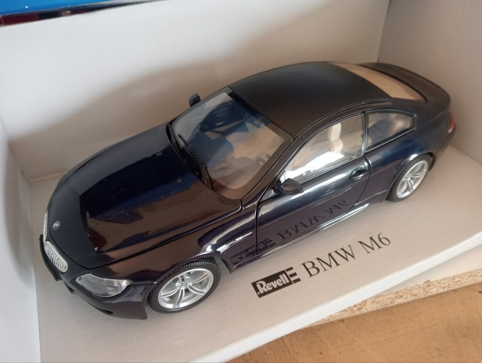 bmw M6, Hobby en Vrije tijd, Ophalen, Revell