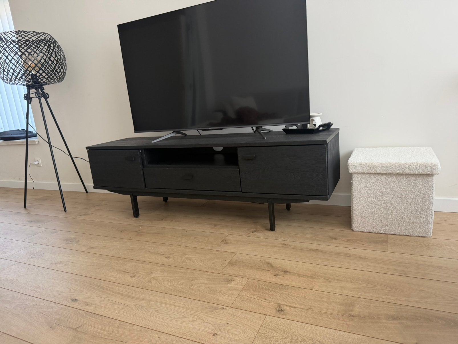 Tv kast, Huis en Inrichting, Ophalen, 150 tot 200 cm, Eikenhout, Zo goed als nieuw