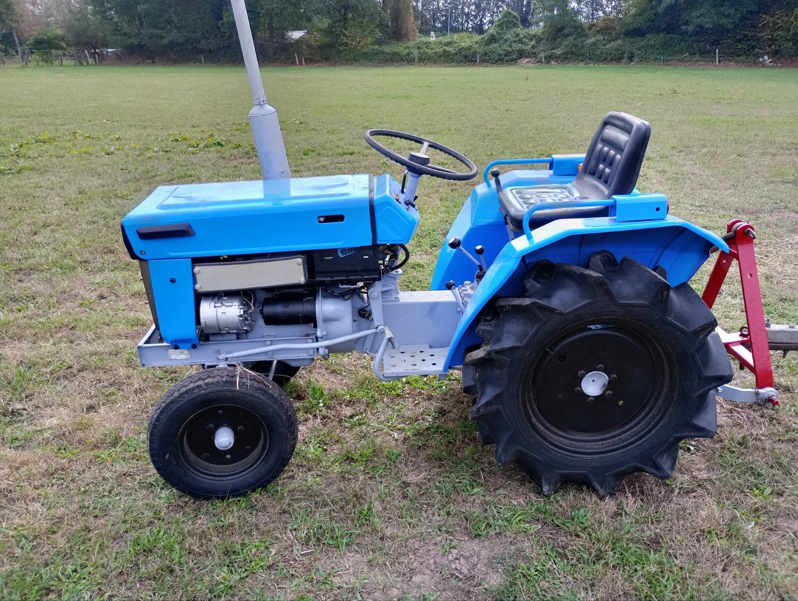 Mitsubishi tractor, Zakelijke goederen, Ophalen