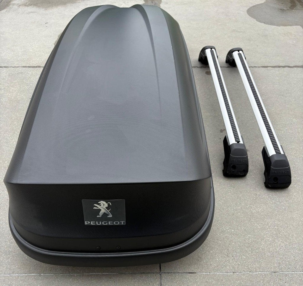 Superbe coffre de toit Peugeot 3008/5008 (+barres de toit), Autos : Divers, Coffres de toit, Enlèvement, Comme neuf