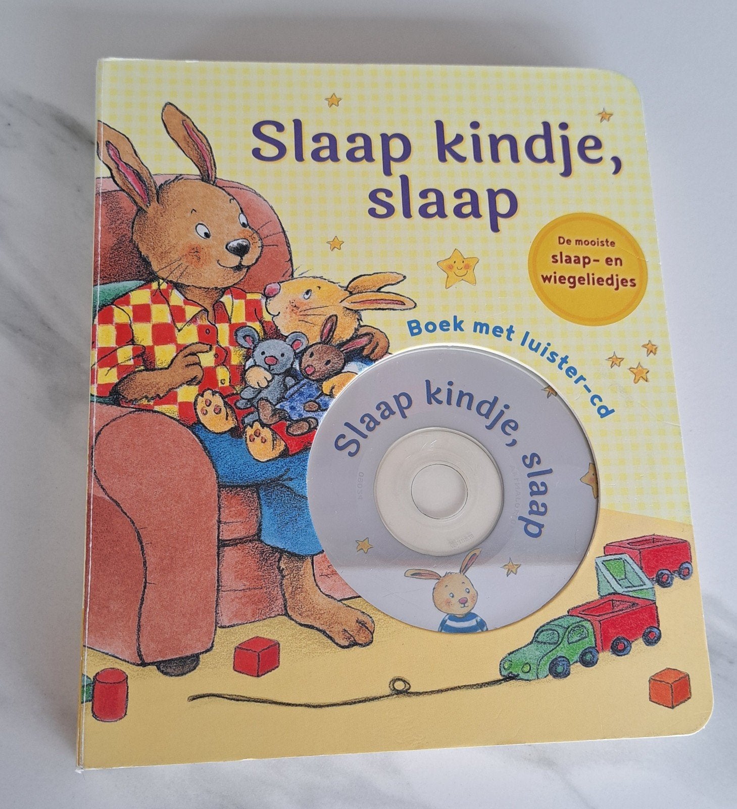 Kleine huppel: boek slaapliedjes met luister-cd, Livres, Livres pour enfants | 0 an et plus, Enlèvement ou Envoi