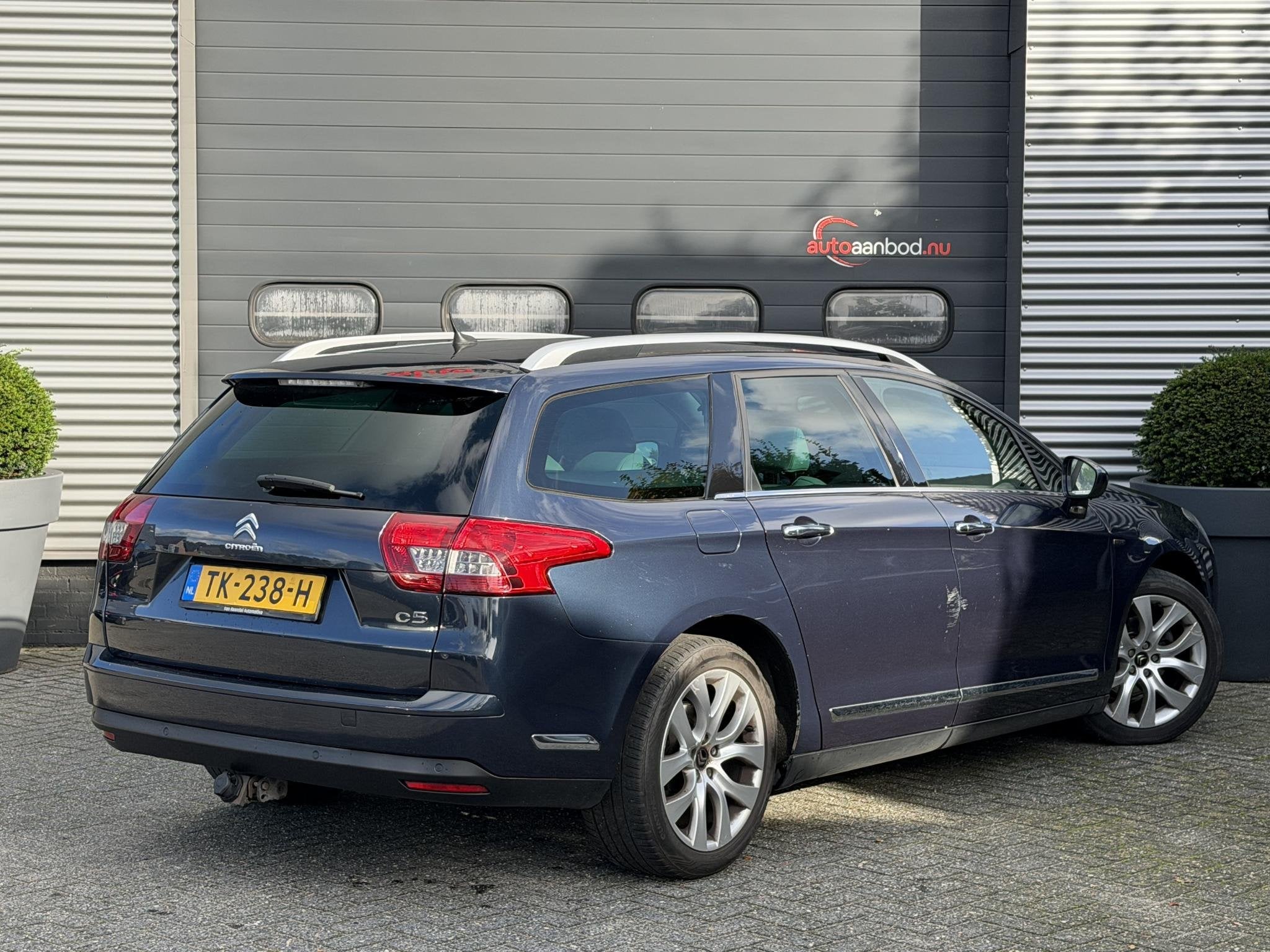 Citroën C5 Tourer 2.0 HDiF Exclusive (automatique), Cuir, Euro 5, Achat, Entreprise