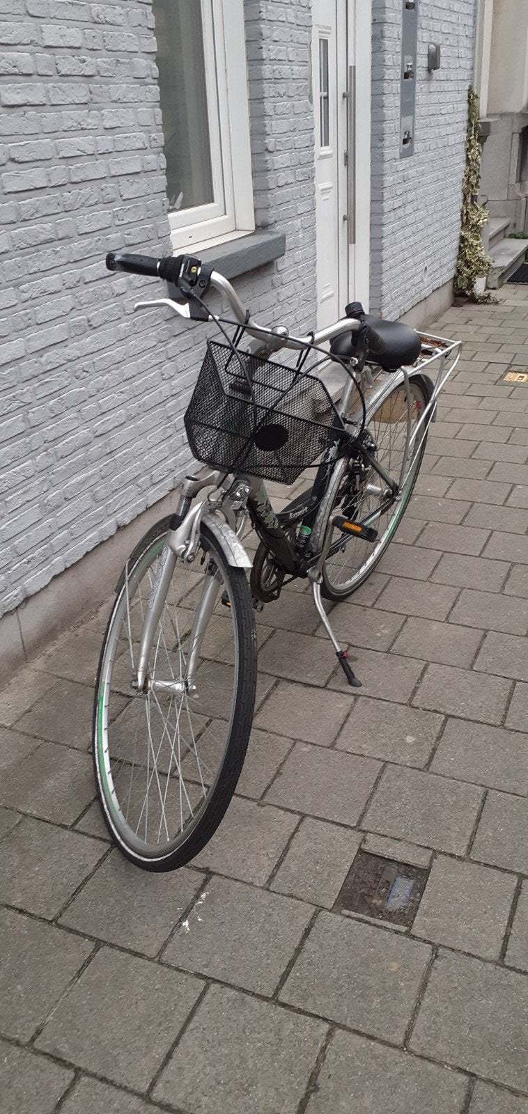 Damesfiets, Ophalen