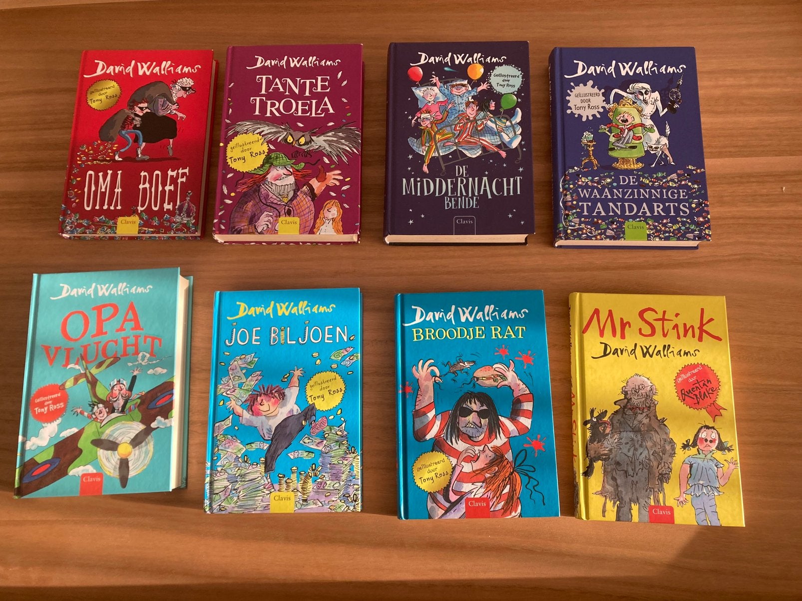 8 boeken van David Walliams, Ophalen, Zo goed als nieuw, Fictie