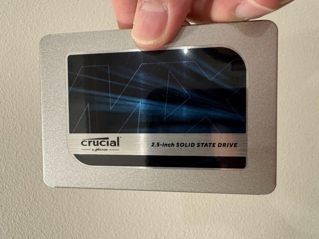 Crucial mx500 2.5 500GB Quasiment neuf!!!, Ophalen, Nieuw, Crucial, Extern