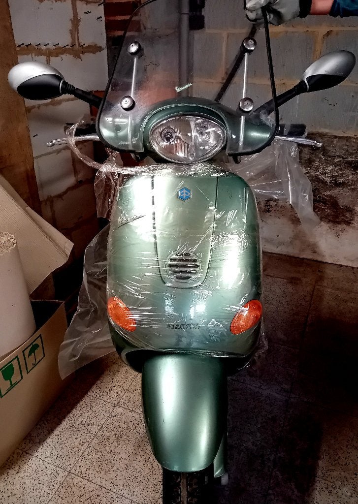 VESPA ET4 125cc nwe motor 0km, bwj 1996, chassis 4d km, Scooter, Nieuw, Motorrijbewijs A, Particulier