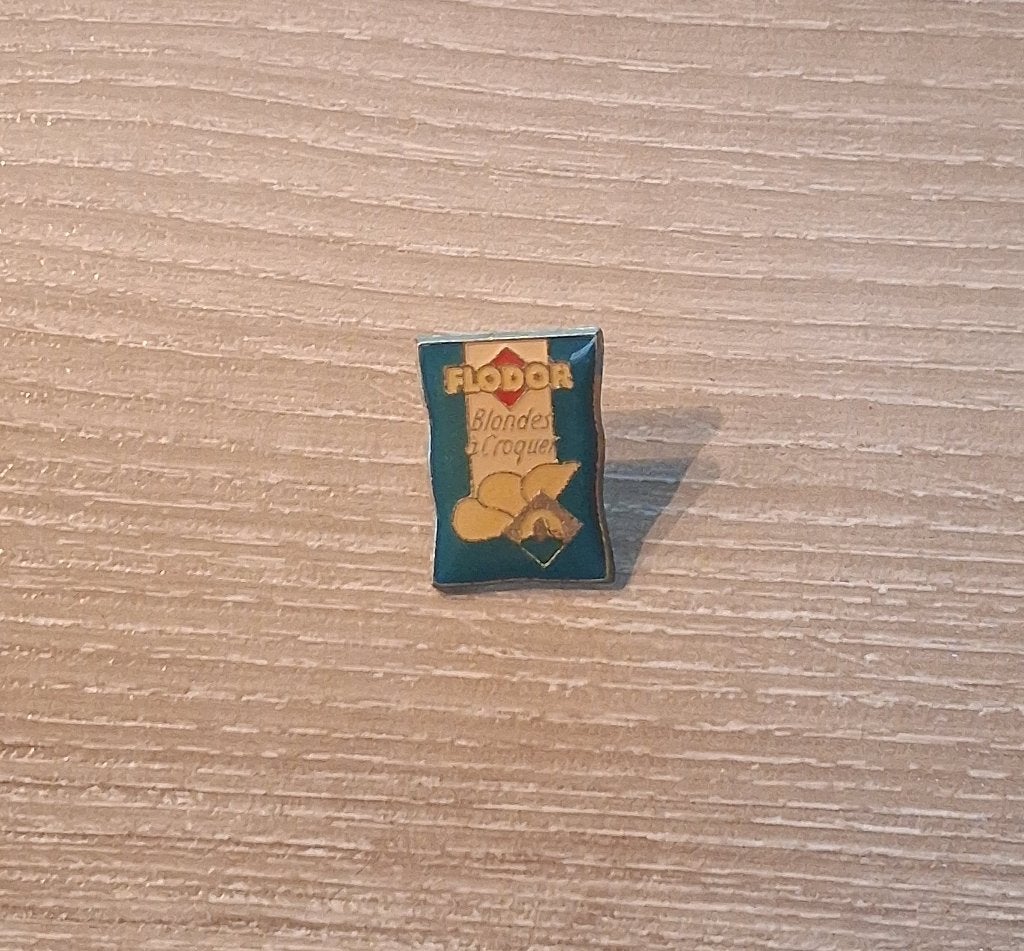 PIN - FLODOR - CHIPS, Verzamelen, Speldjes, Pins en Buttons, Verzenden, Gebruikt, Merk, Speldje of Pin