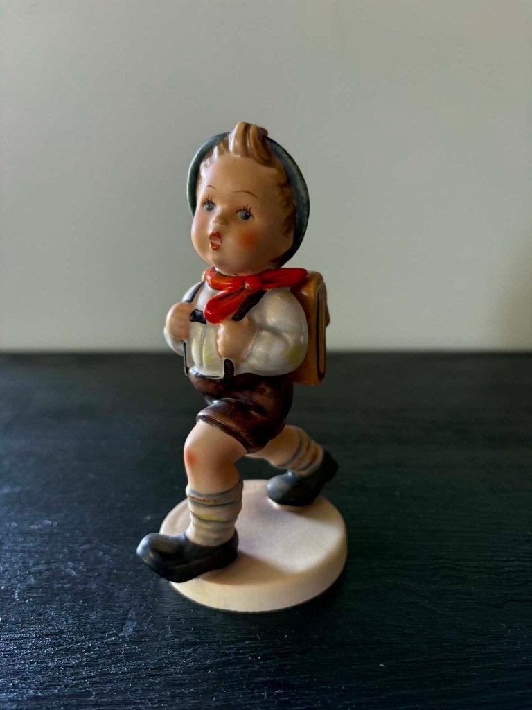 Hummel Goebel schooljongen, Ophalen of Verzenden, Zo goed als nieuw, Hummel