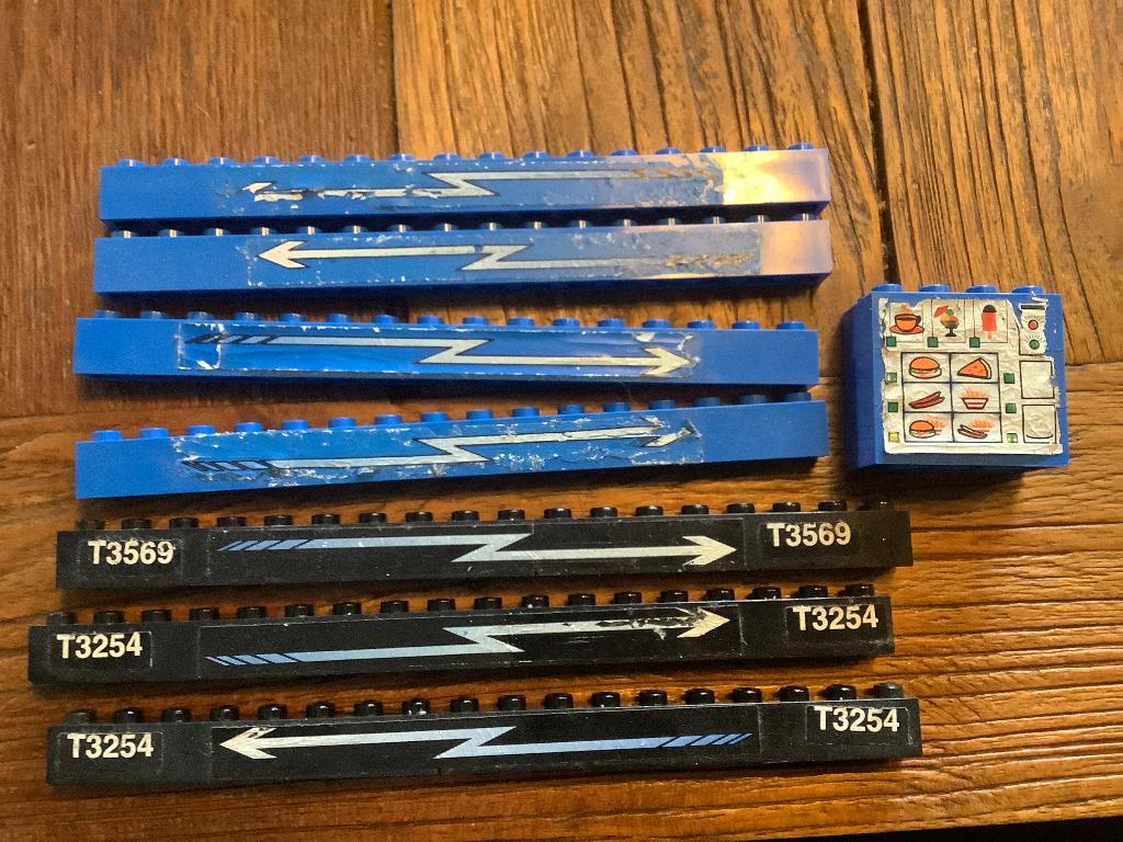 Lego stukken stickers trein / 681-T1, Ophalen of Verzenden, Gebruikt, Losse stenen, Lego