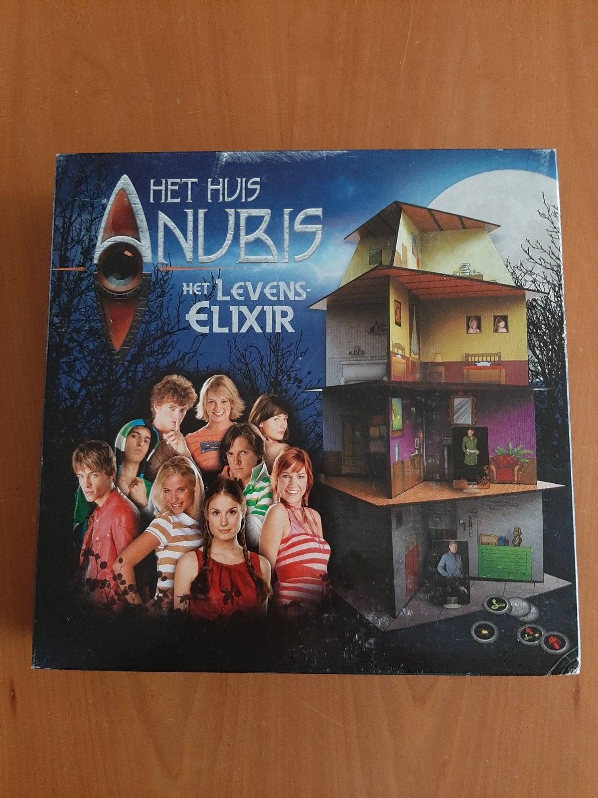 Het huis Anubis vanaf 8 jaar., Hobby en Vrije tijd, Ophalen of Verzenden