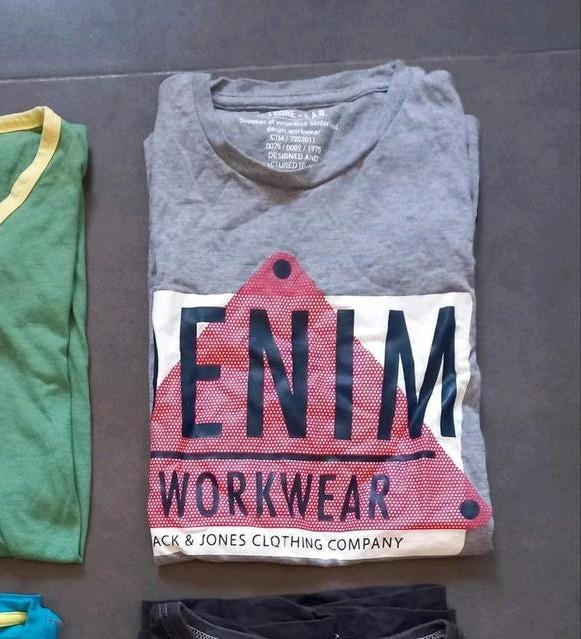 T-shirt - maat 176 -> 2€, Kinderen en Baby's, Ophalen, Zo goed als nieuw, Shirt of Longsleeve, Jongen