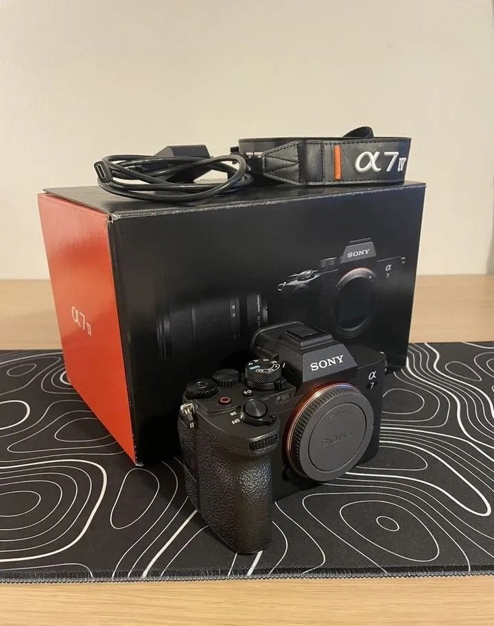 Boîtier Sony Alpha A7 IV (ILCE-7M4), TV, Hi-fi & Vidéo, Appareils photo numériques, 33 mégapixels, Enlèvement ou Envoi, Comme neuf