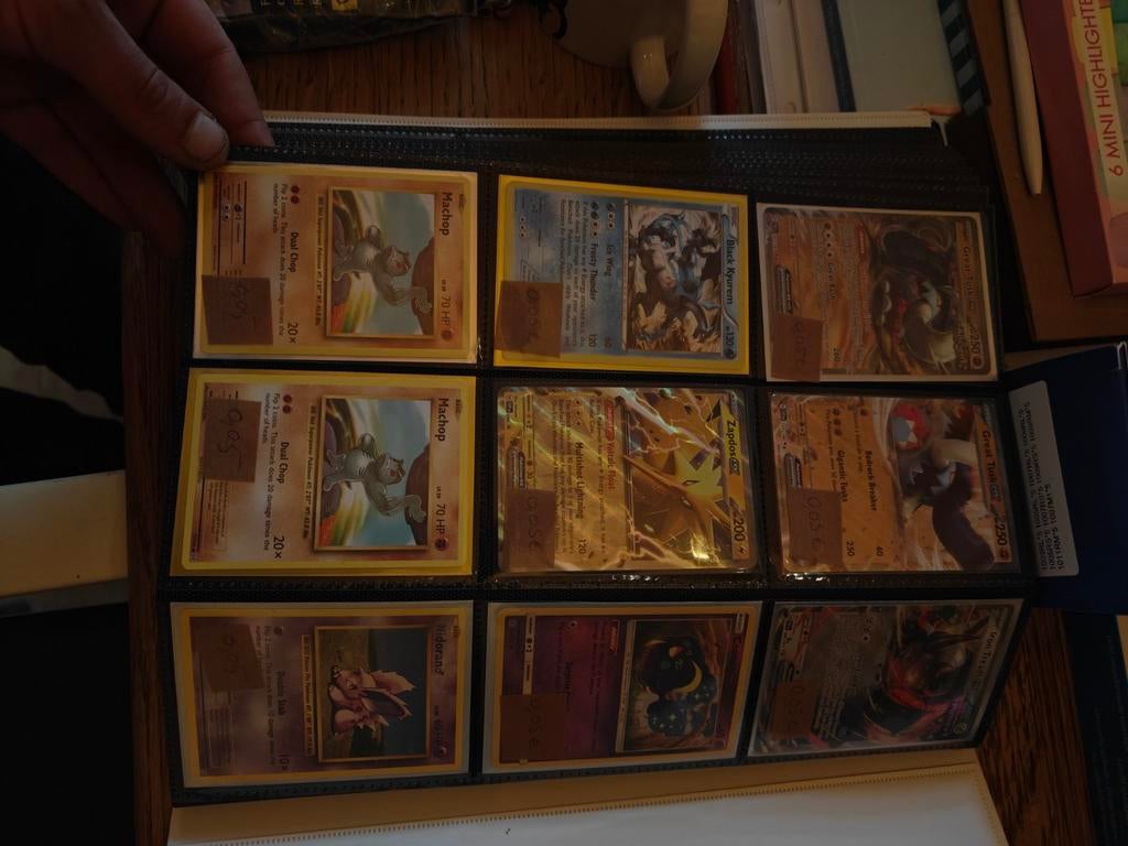 Pokémon kaarten te koop, Ophalen