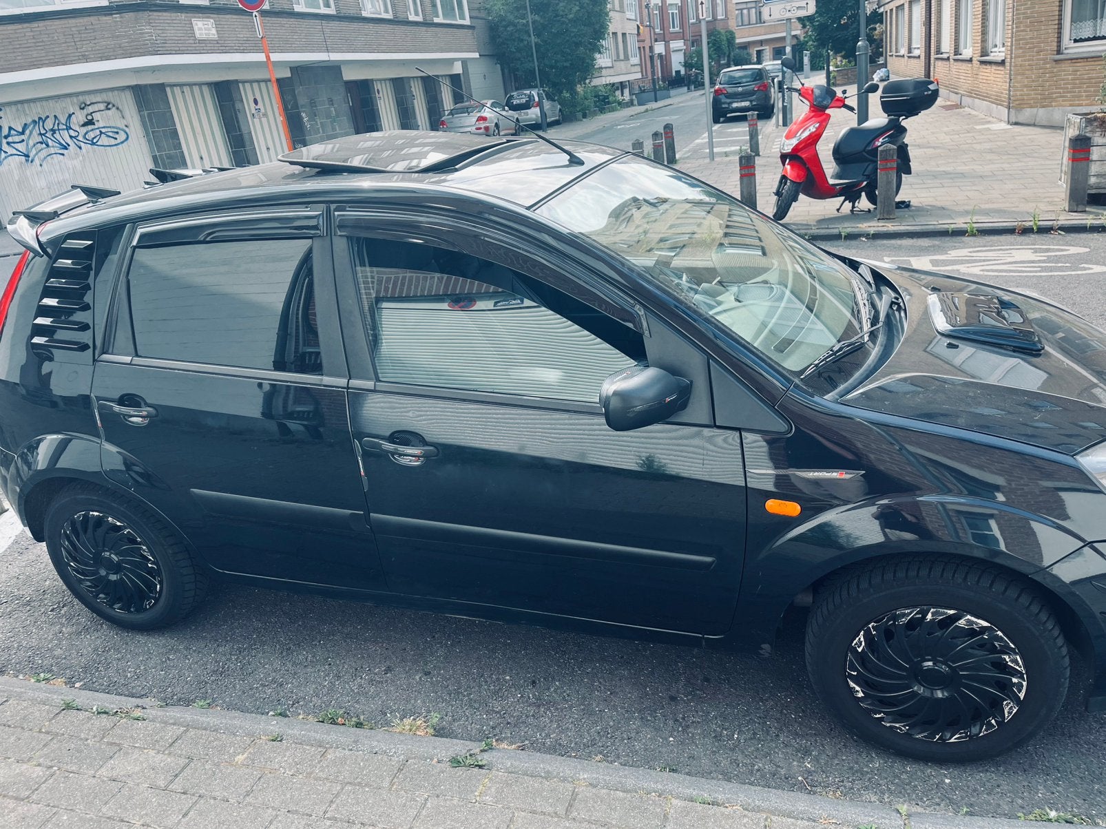 Ford Fiesta 2005 – 1.3 essence, Autos : Pièces & Accessoires, Enlèvement, Ford