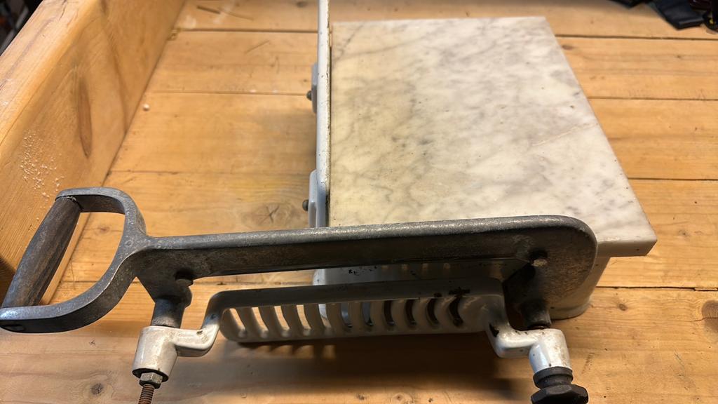 Snijmachine, Ophalen, Zo goed als nieuw