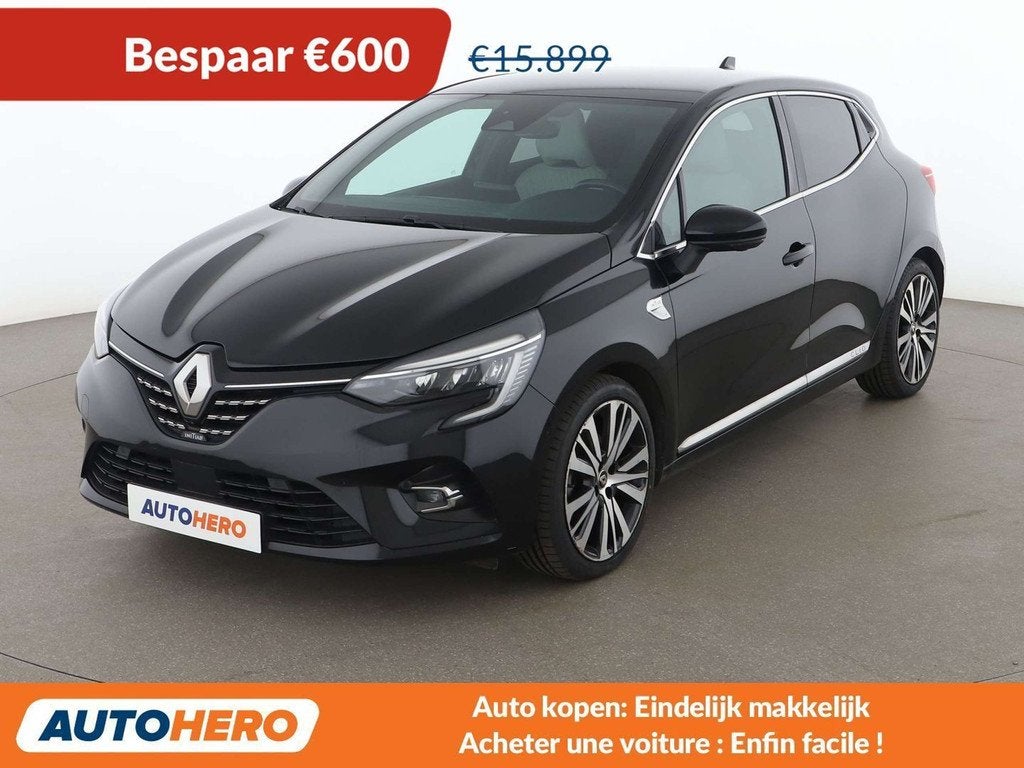 Renault Clio 1.6 Hybrid E-Tech Initiale Paris (bj 2022), Auto's, Gebruikt, Adaptive Cruise Control, Zwart, Leder