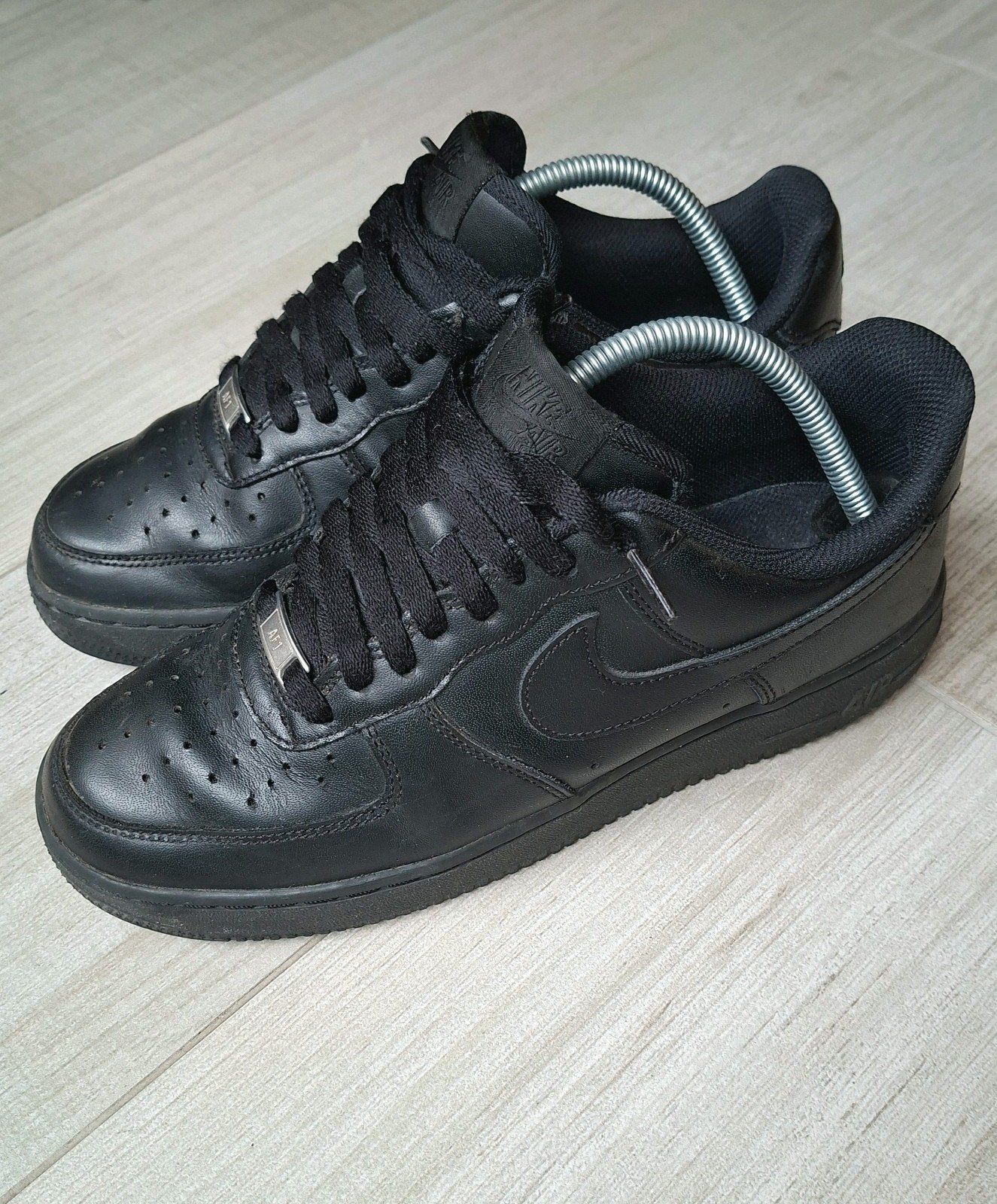 Nike Air Force 1 taille 41, Vêtements | Hommes, Chaussures, Nike, Enlèvement, Porté, Baskets