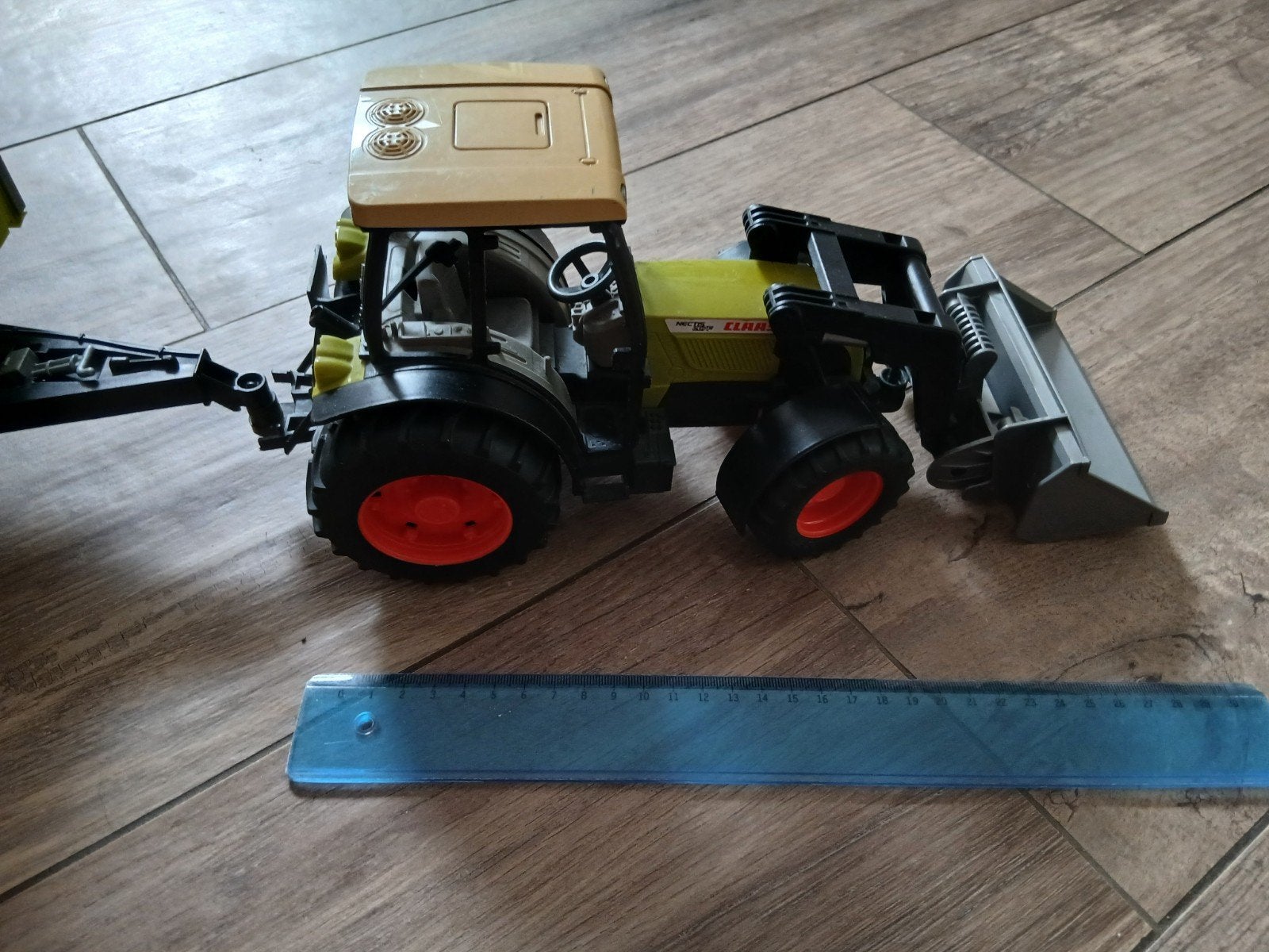 Speelgoed tractor claas, Kinderen en Baby's, Speelgoed |Speelgoedvoertuigen, Ophalen, Gebruikt